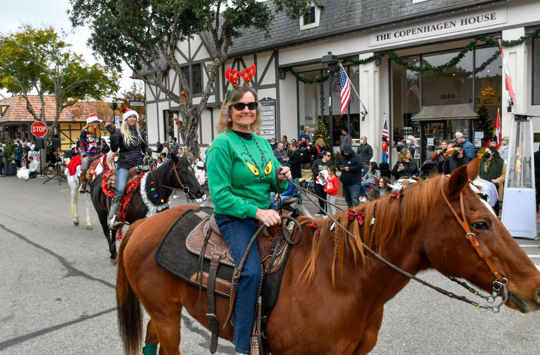 120421 Solvang parade 32.JPG